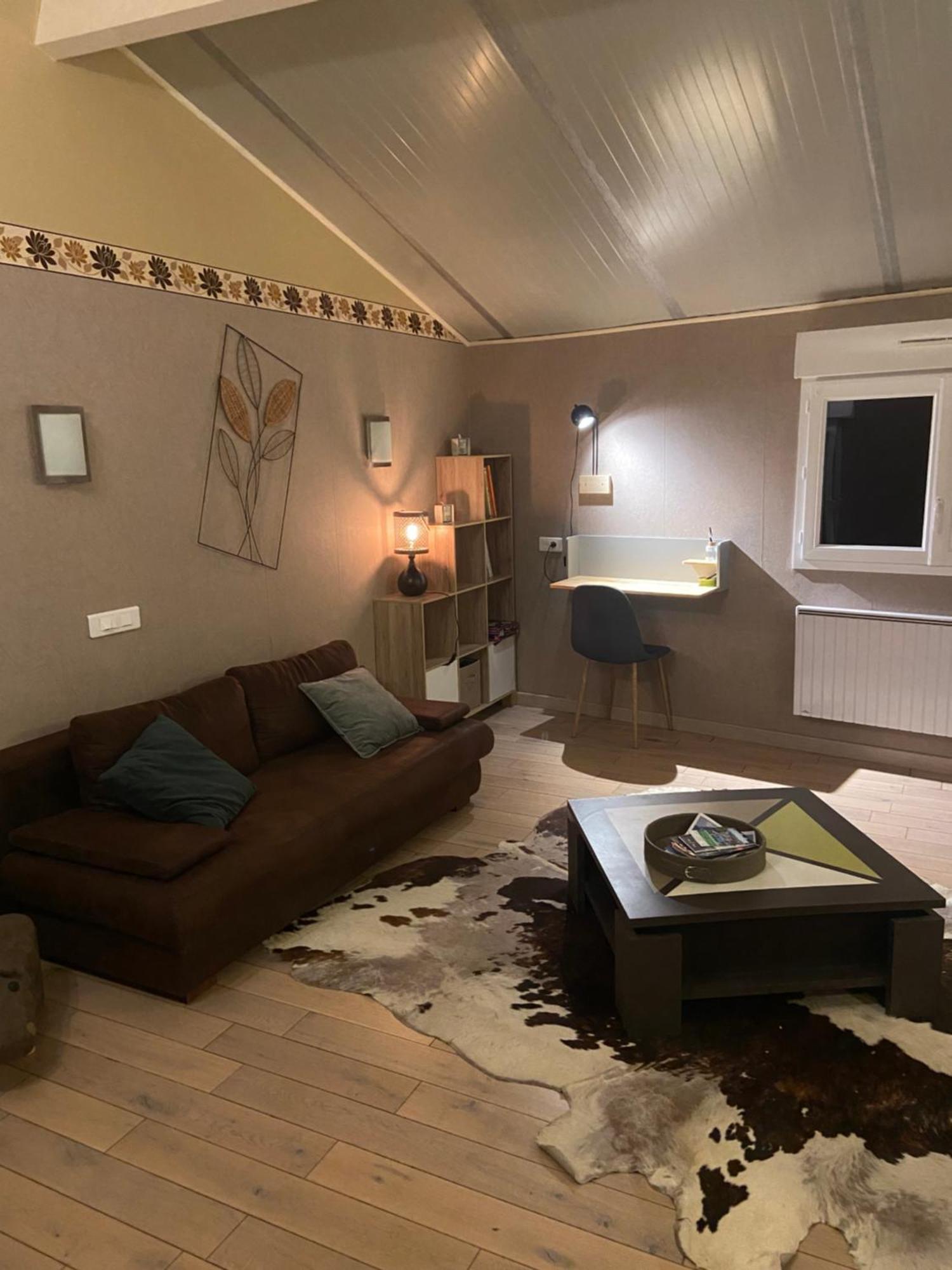 Gite De Lasbareilles Narcastet Extérieur photo